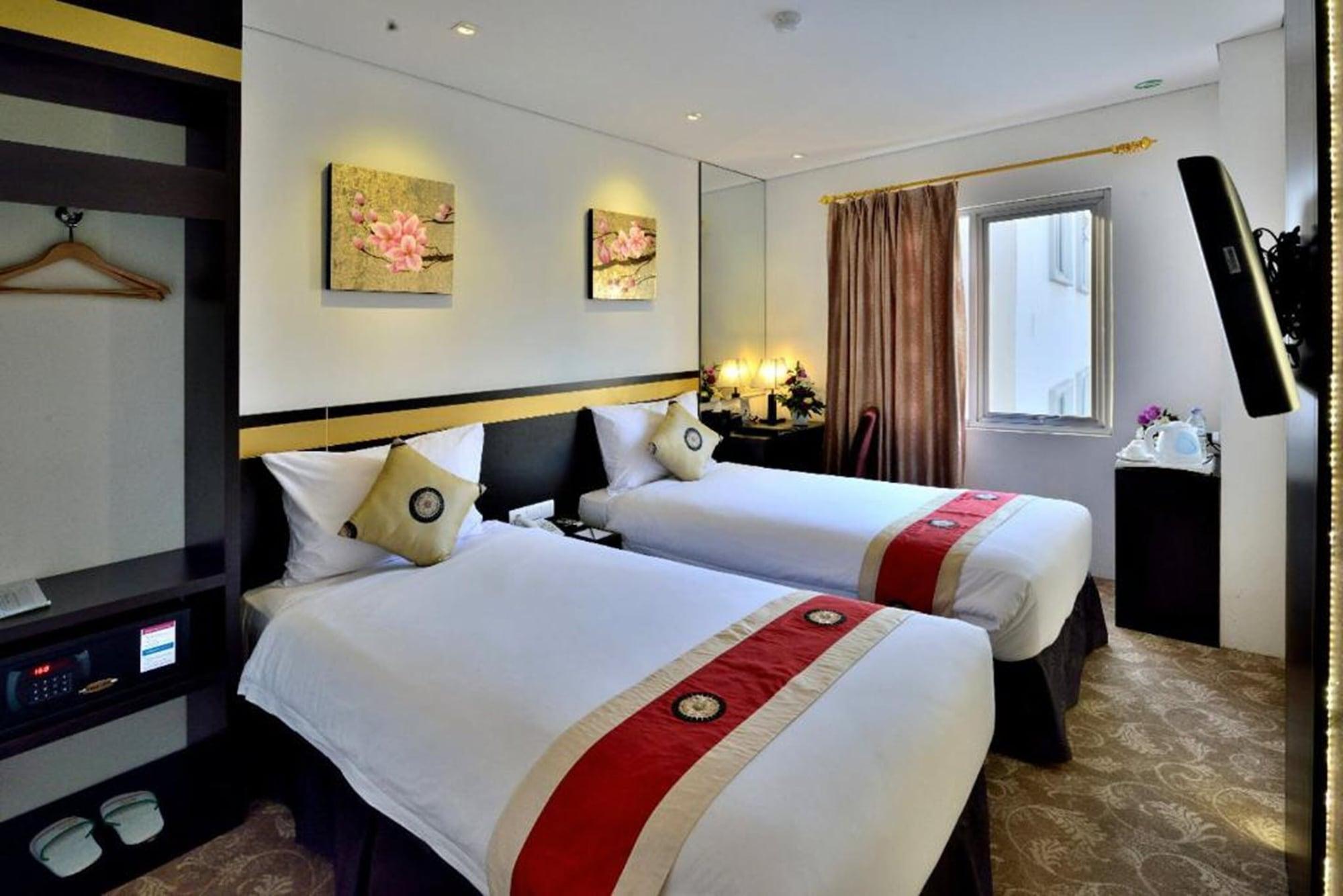 Gino Feruci Kebon Jati By Kagum Hotels Bandung Exterior photo
