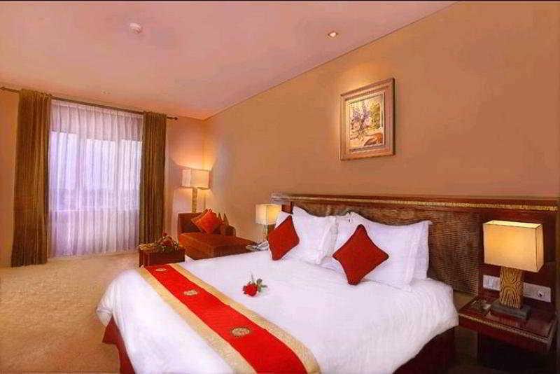 Gino Feruci Kebon Jati By Kagum Hotels Bandung Exterior photo