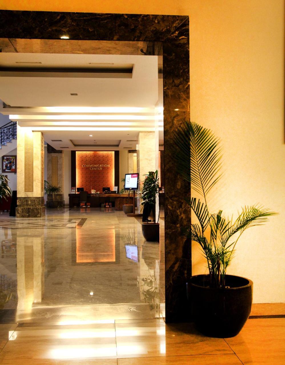 Gino Feruci Kebon Jati By Kagum Hotels Bandung Exterior photo